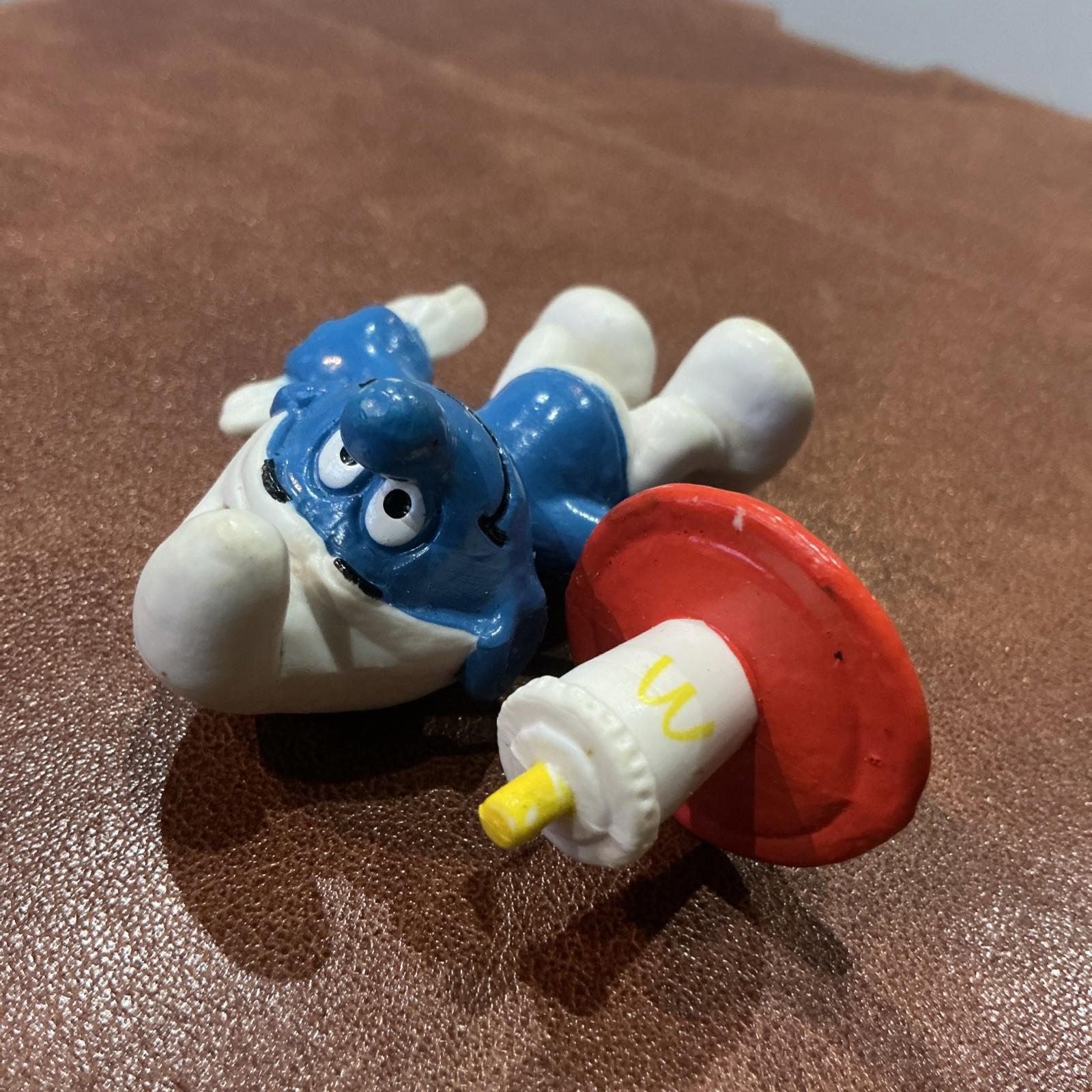 1996 McDonald's Vintage Waiter Smurf Collectable SM044