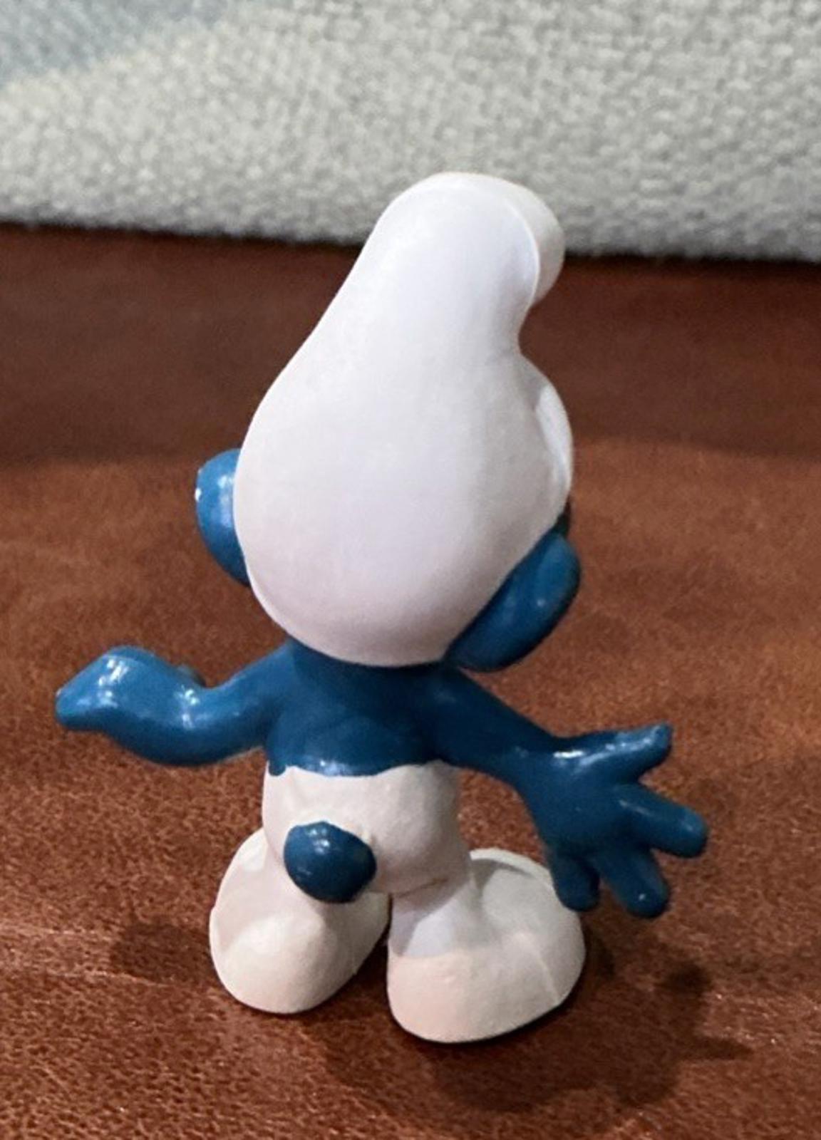 Vintage Collectable Normal Smurf 20002 Peyo SMO94