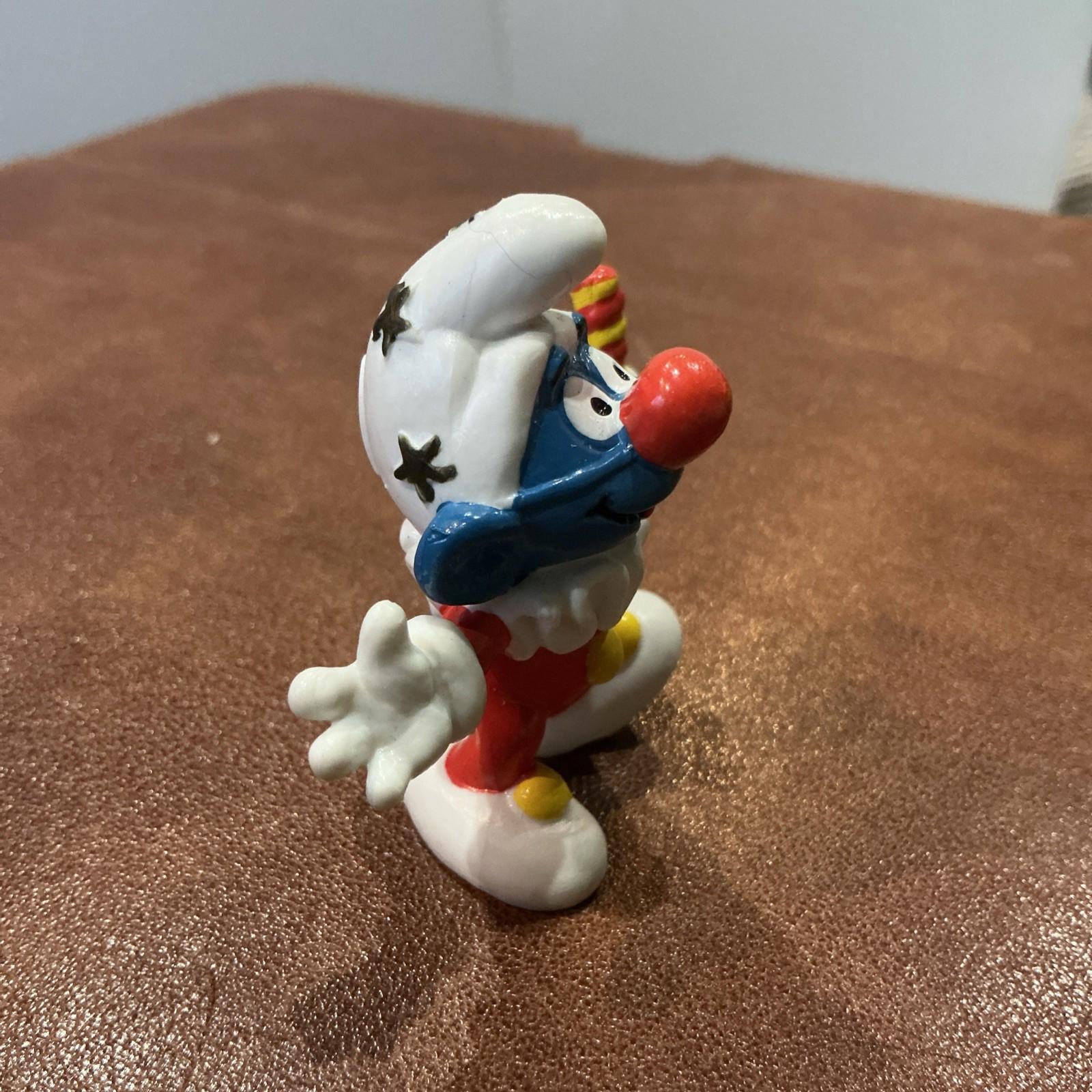 1996 McDonald’s Clown Smurf Collectable SM043