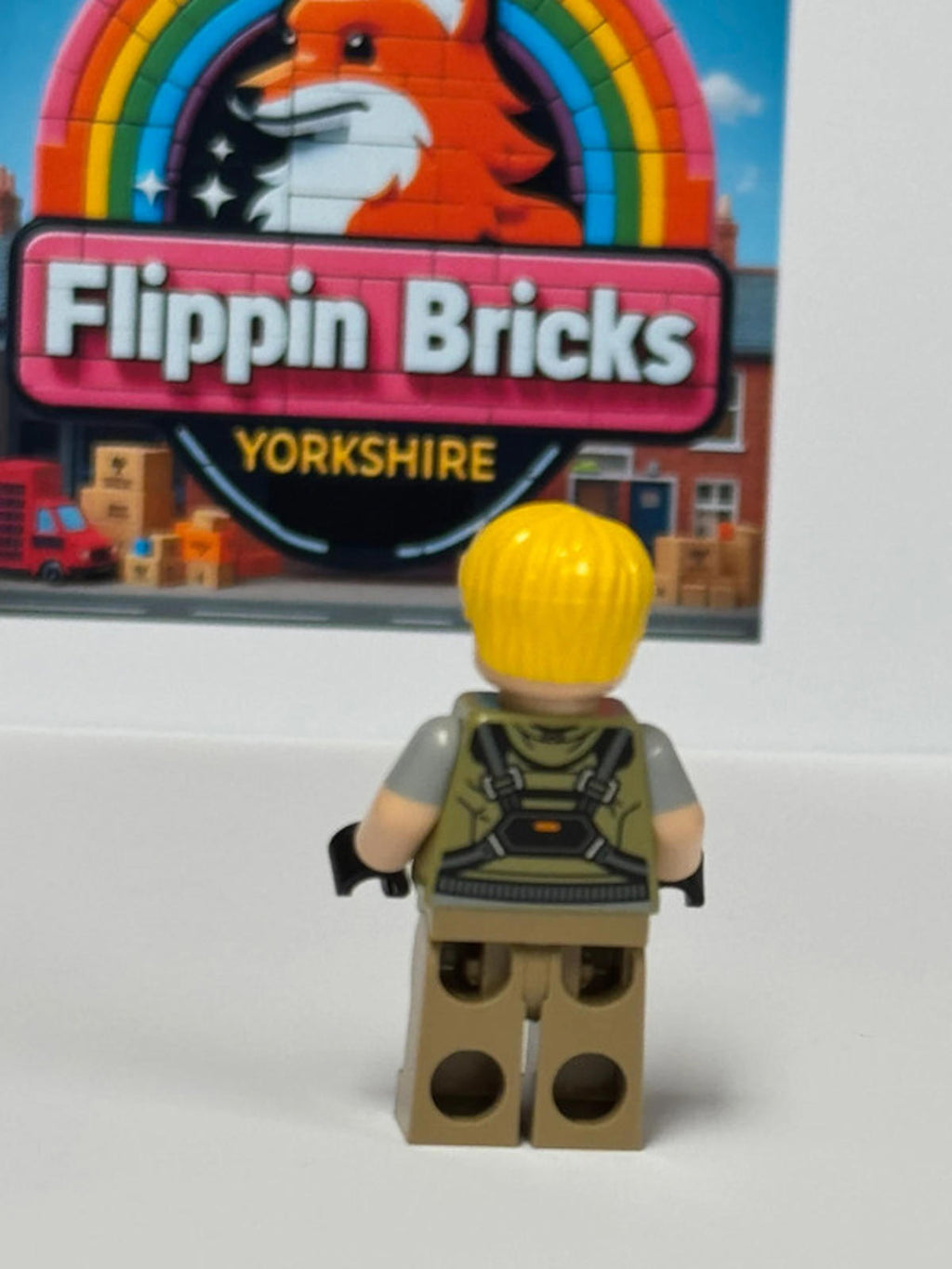 Lego Fortnite Minifigure Battalion Brawler fort001