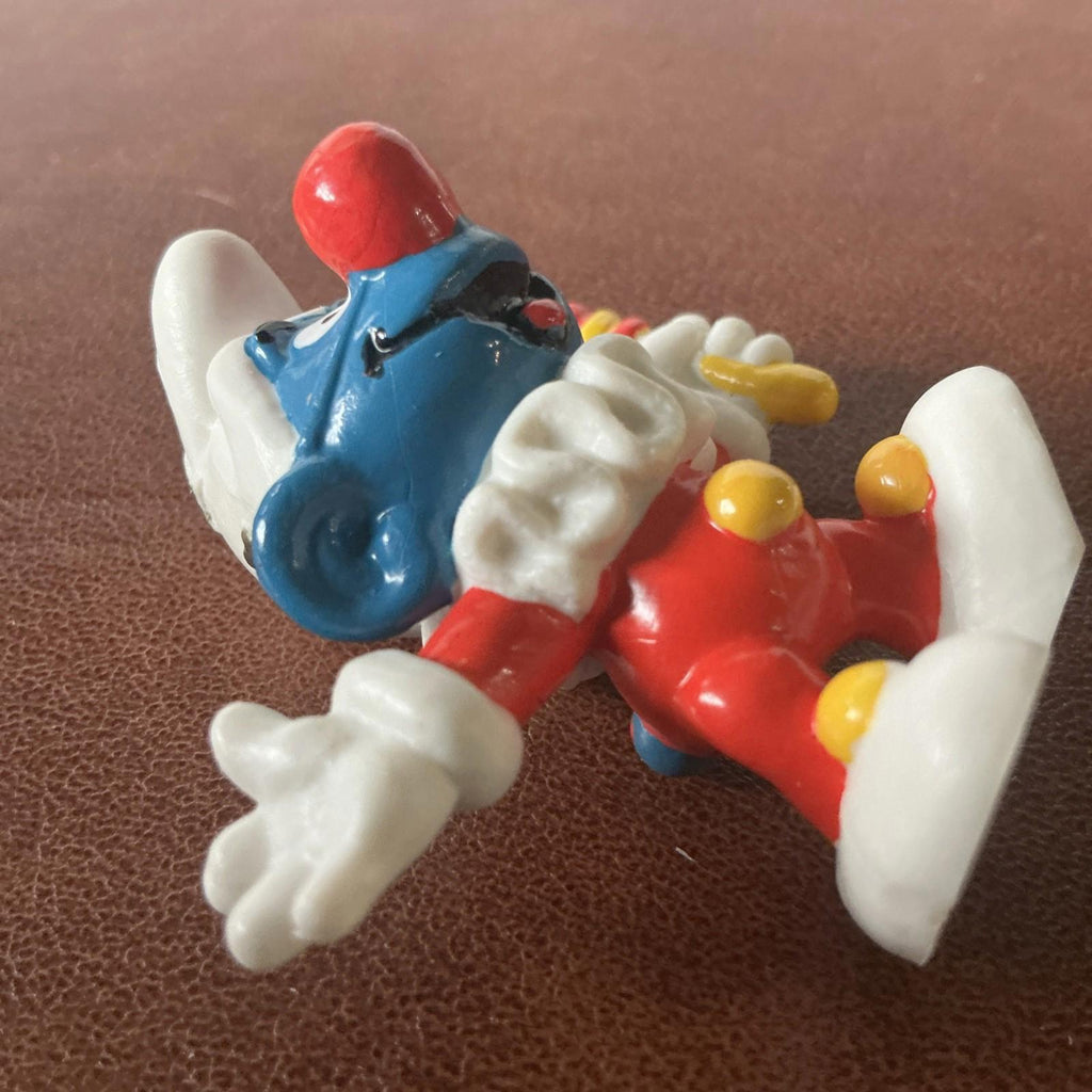 Vintage 1996 McDonalds Clown Smurf Peyo 1996 Excellent Condition SM012