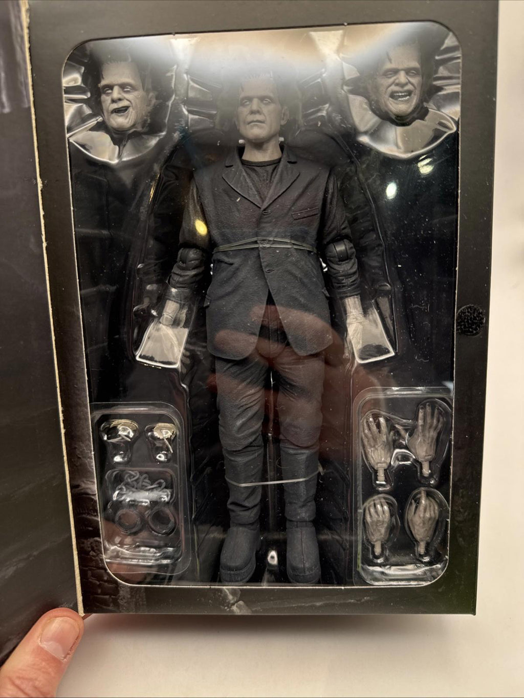 Neca Universal Monsters Ultimate Frankenstein 7" Black & White Figure - New