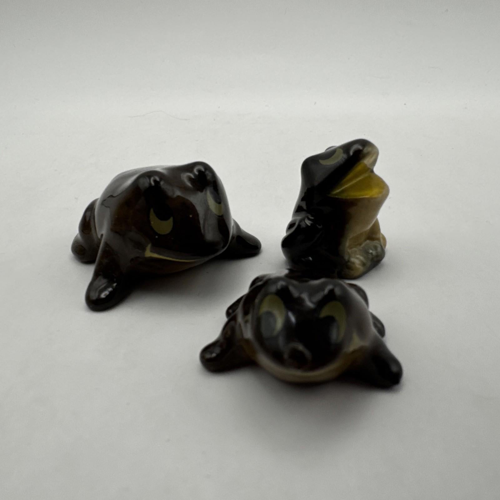 Wade Whimsie Happy Family Frog Set Boxed Great Condition Rare