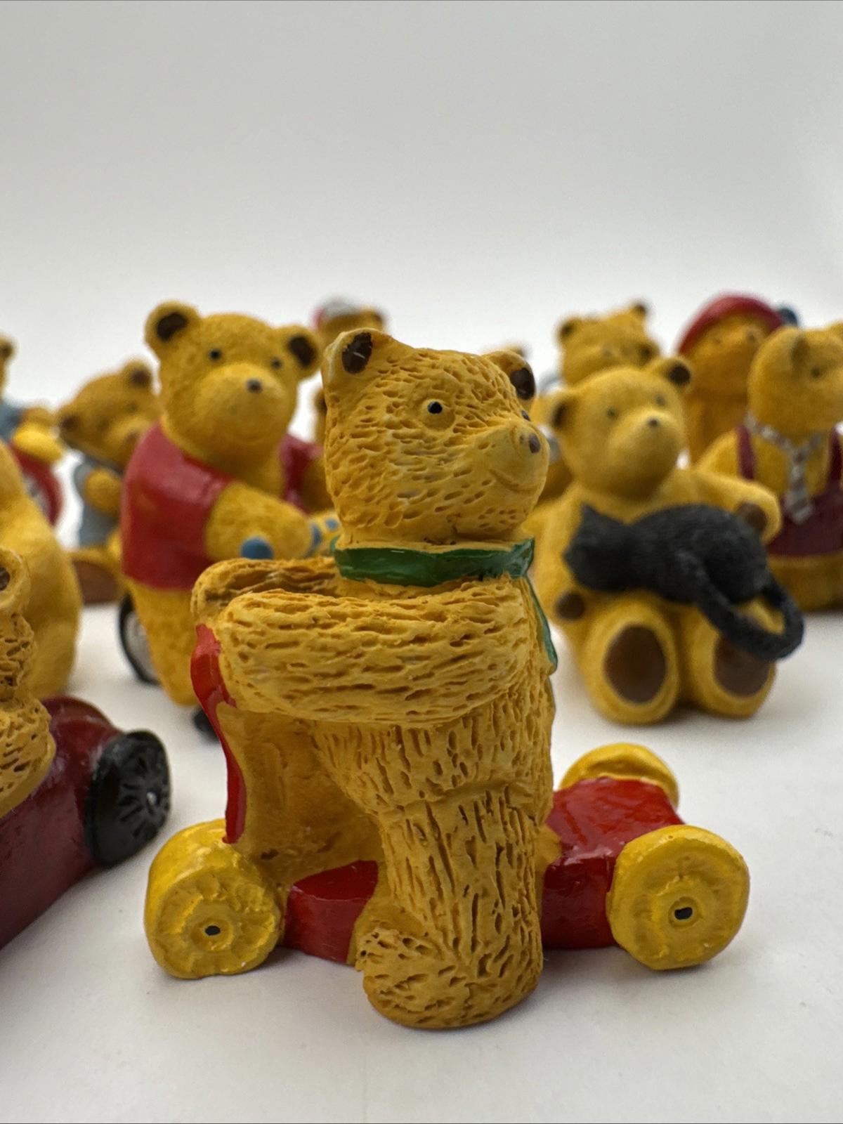 24 x Vintage R&R Hill 3cm Bears VGC Upcott Collection Hand Painted Box 2