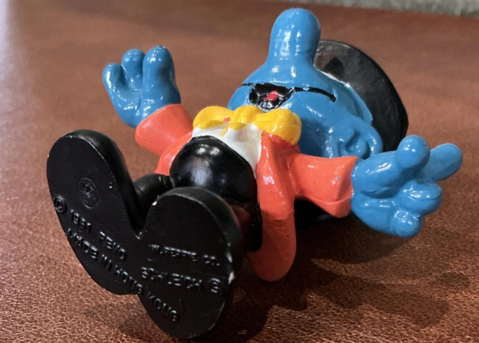 Vintage Photographer Smurf 40217 Excellent Condition Collectable SM097