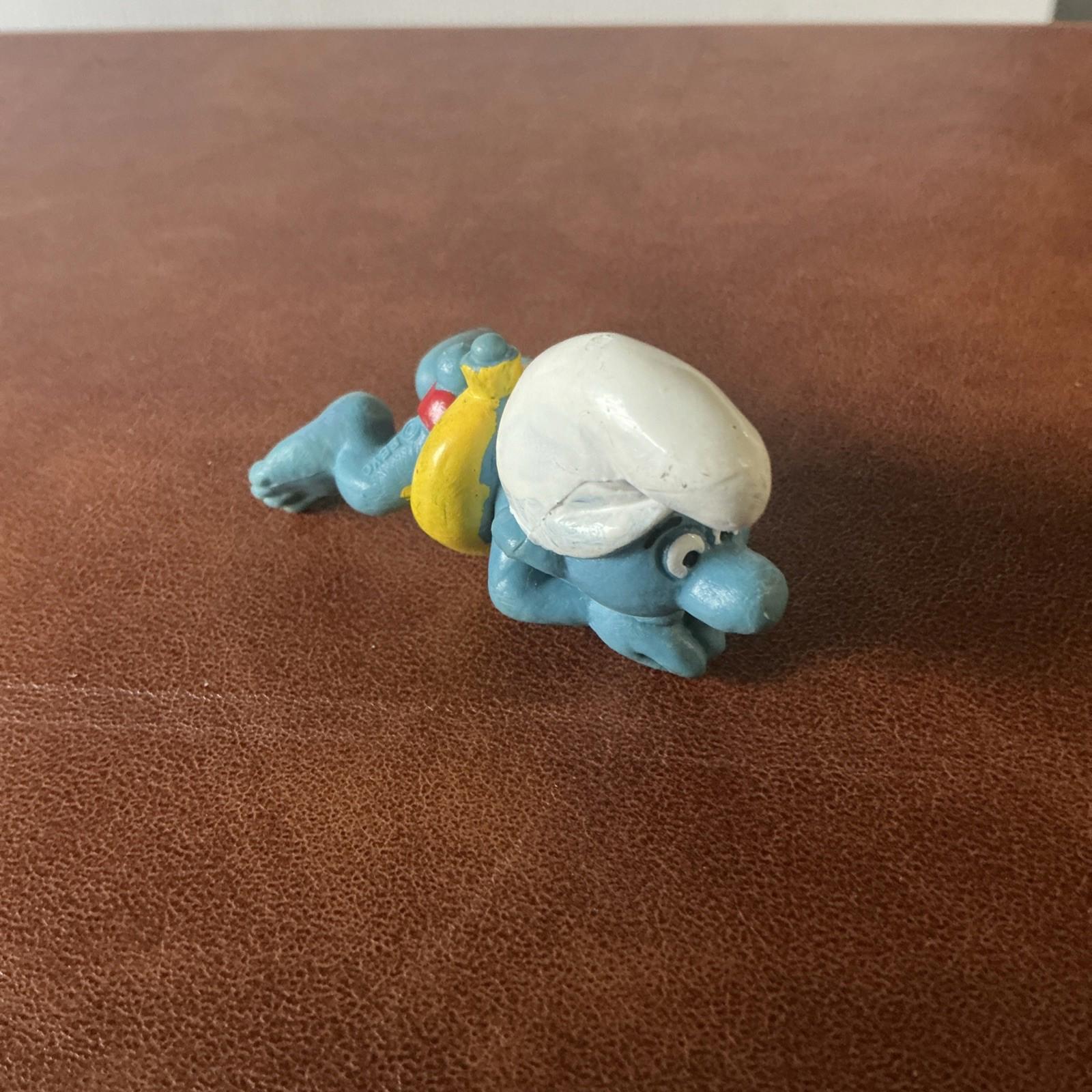 Vintage Swimming Smurf 20025 Collectable Rare SM030