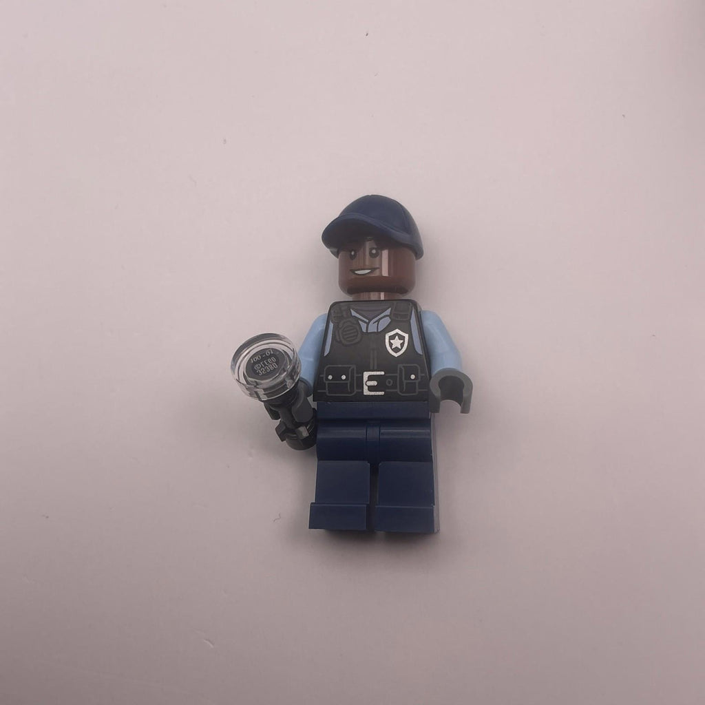 Lego Mini Figure SH 1087 - Female Security Guard - New & Genuine From Set 76300