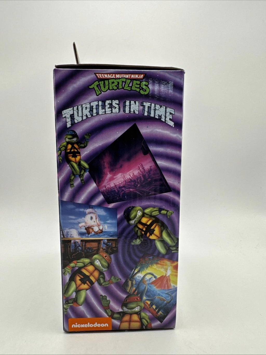 NECA TMNT Teenage Mutant Ninja Turtles Turtles in Time 7" Leonardo