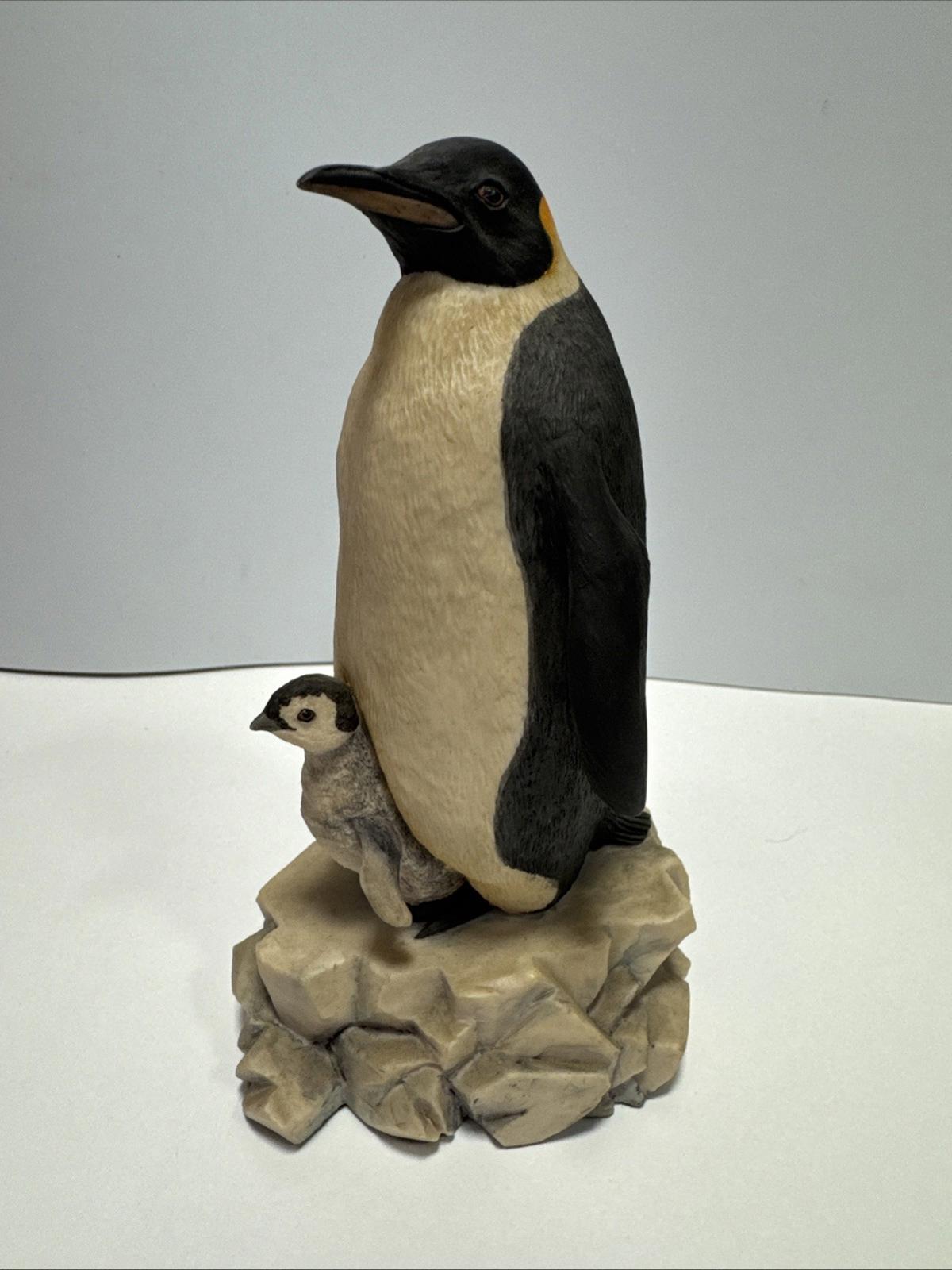 Border Fine Arts Emperor Penguin With Chick