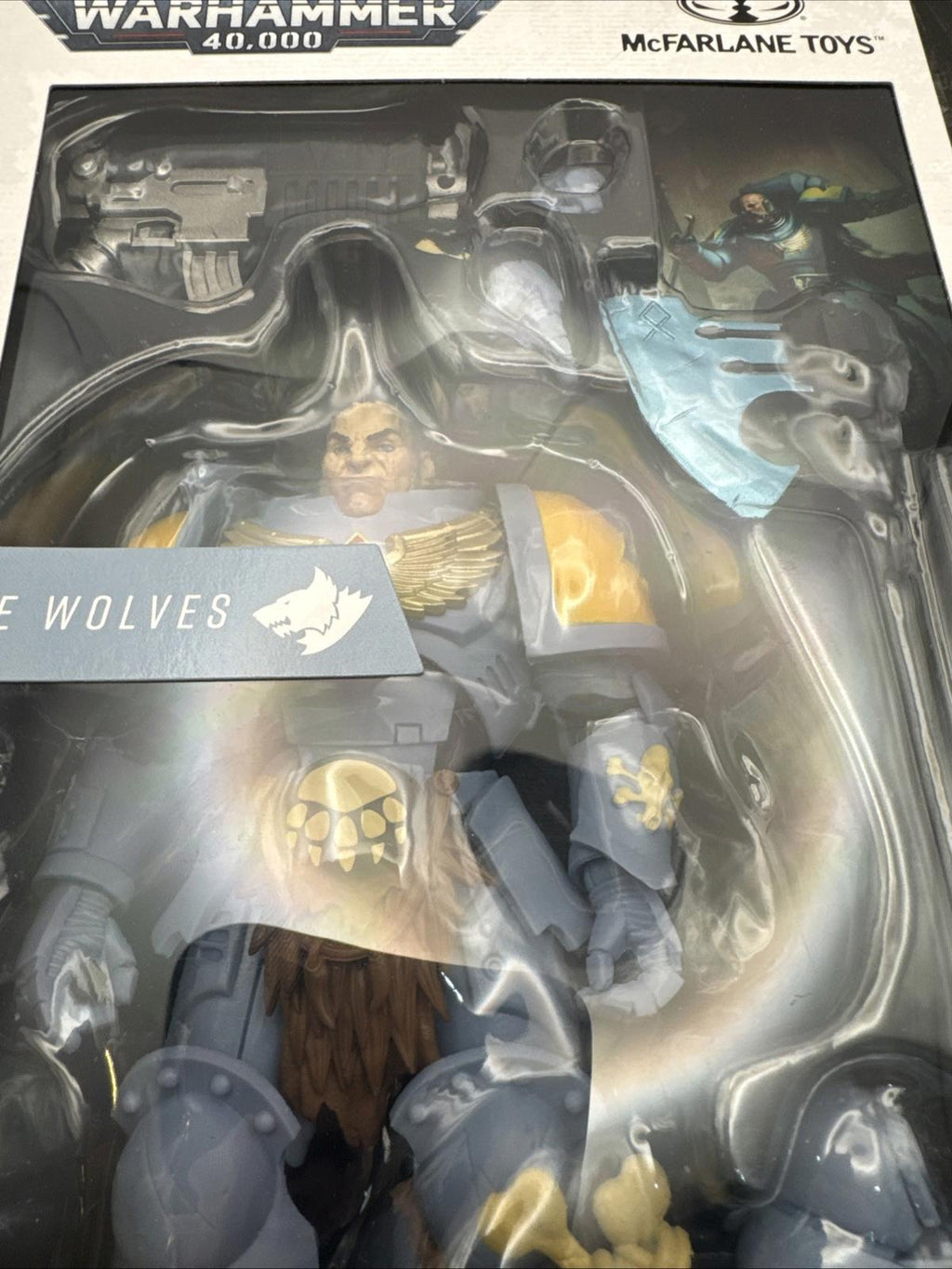 McFarlane Toys Warhammer 40K Statue Space Wolves Wolf Guard Action Figure 18 CM