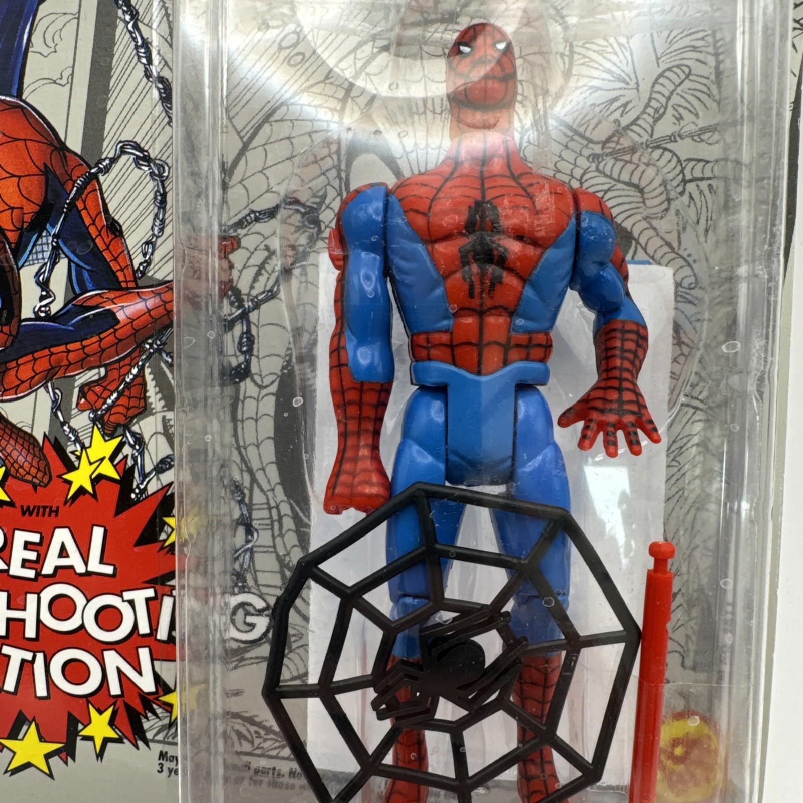 Marvel Super Heroes Spider-Man Action Figure [Web-Shooting Action]