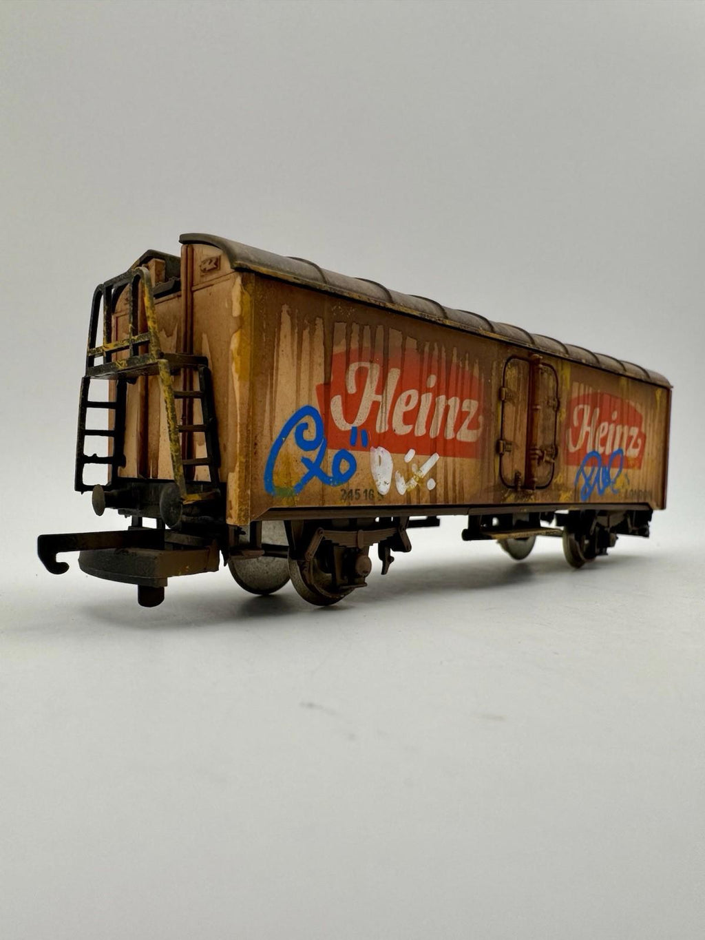 Heavy Weathered Heinz Wagon OO Gauge Train Recreation