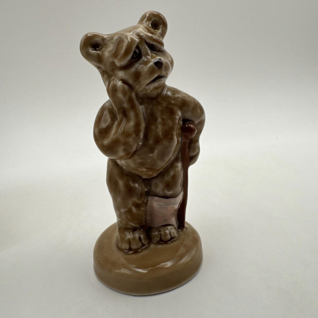 Wade Special Collectors Club Oops The Bear X 2 Plaster And Crutch Bears Mint