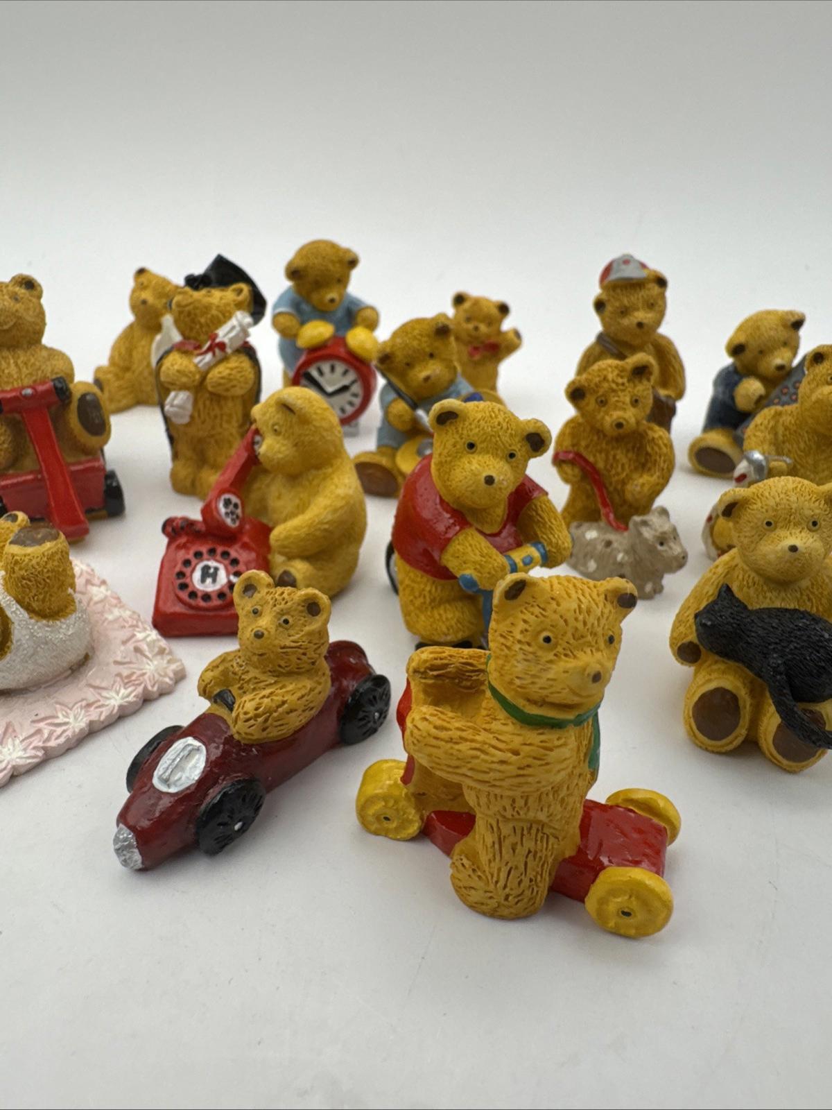 24 x Vintage R&R Hill 3cm Bears VGC Upcott Collection Hand Painted Box 2