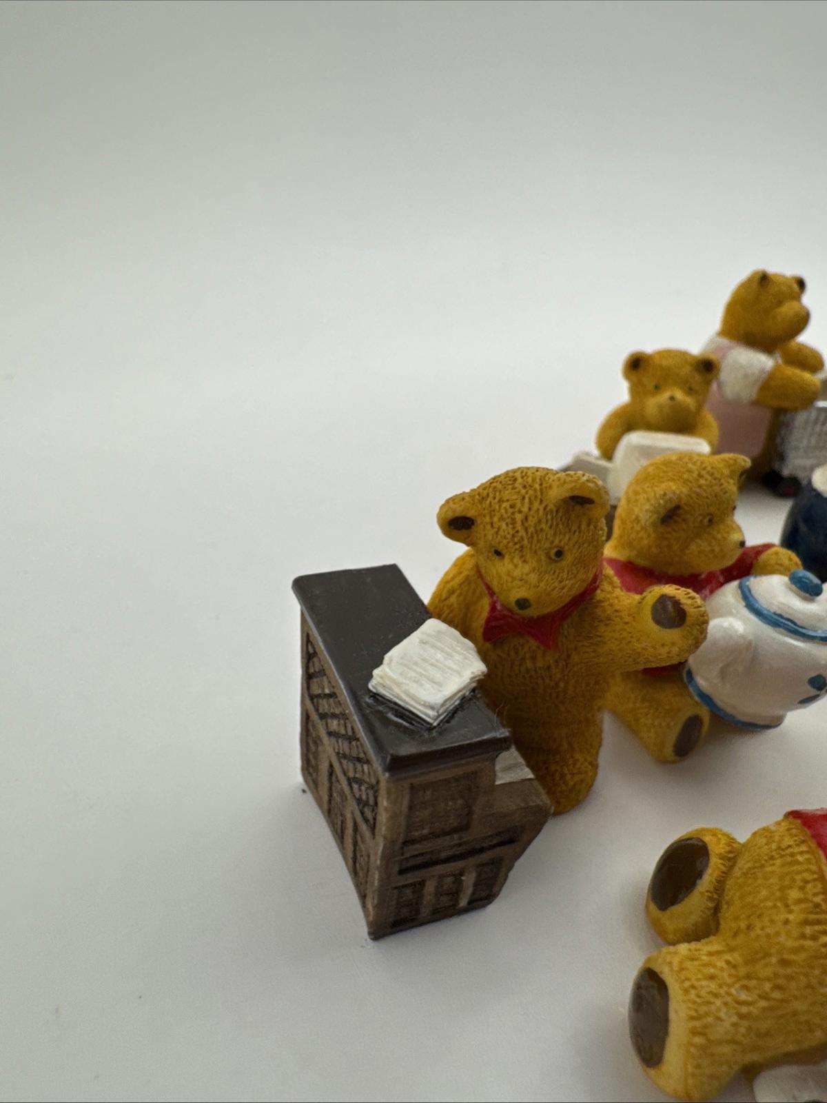 13 x Vintage R&R Hill Bears Upcott Collection Hand Painted VGC Box 7