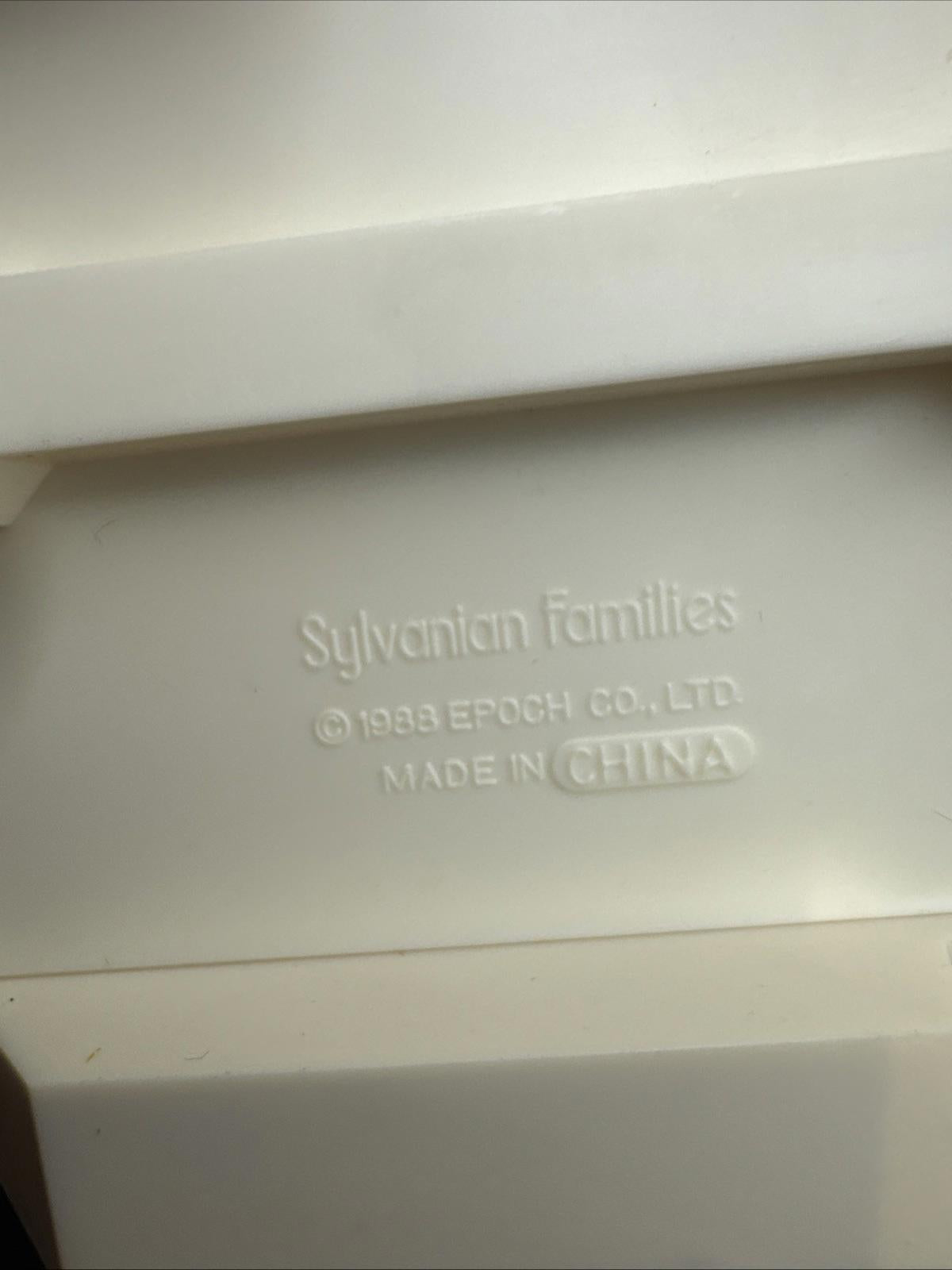 Sylvanian Families’s Wedding Car (calico family) vintage / rare find No Box