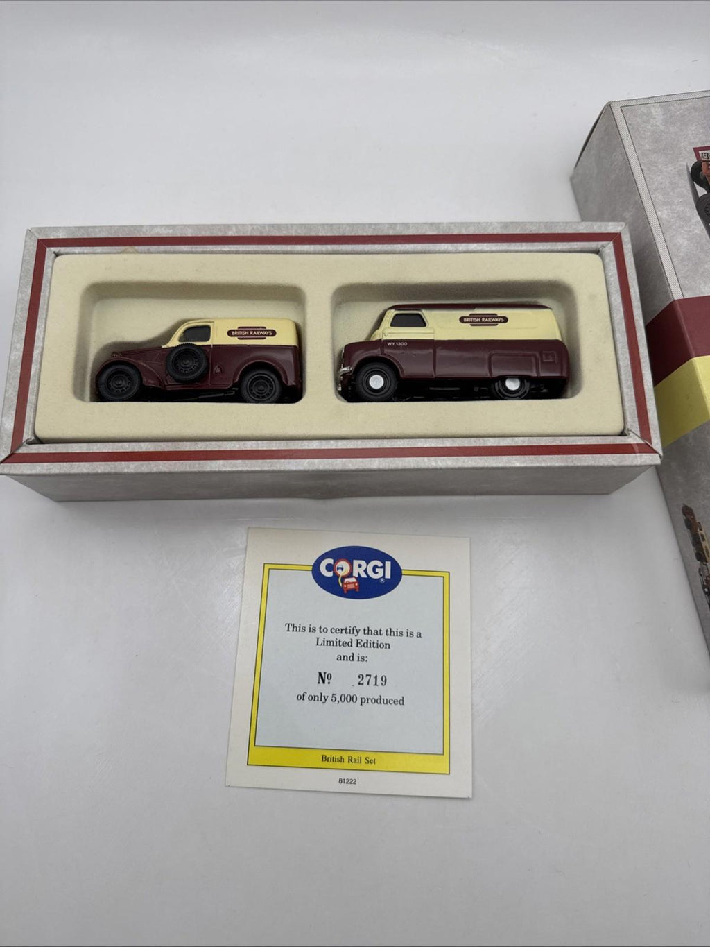 Corgi British Rail Set 1Ford Popular Van &1 Bedford CA Van Boxed New