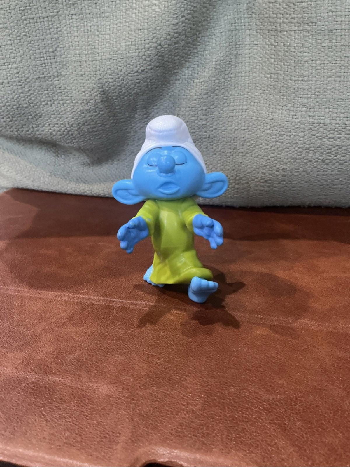 2013 McDonalds Happy Meal Lazy Smurf Collectable SM0100
