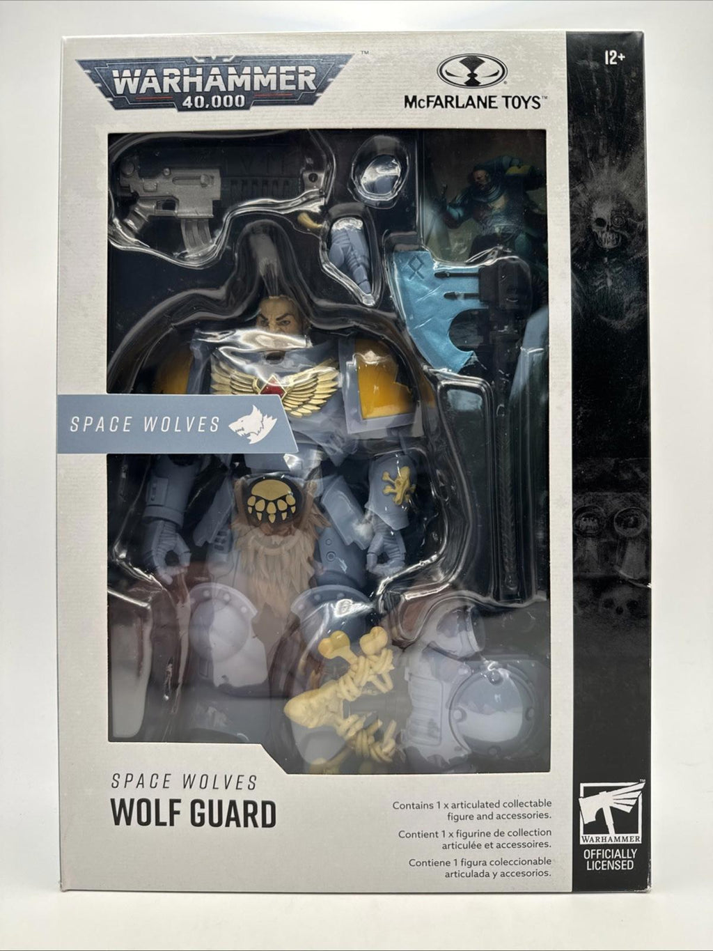 McFarlane Toys Warhammer 40K Statue Space Wolves Wolf Guard Action Figure 18 CM