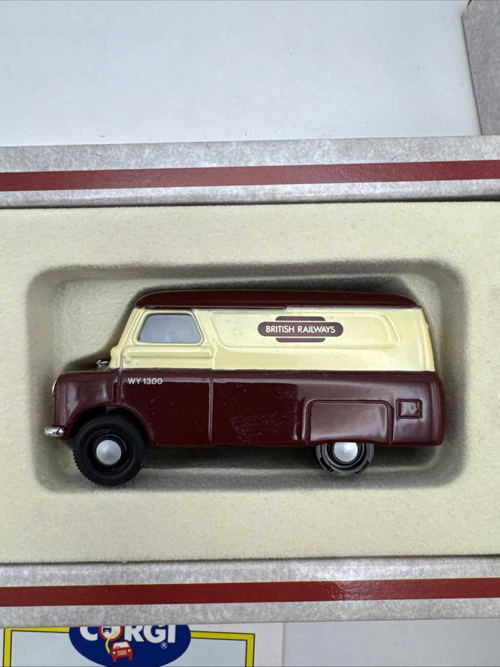 Corgi British Rail Set 1Ford Popular Van &1 Bedford CA Van Boxed New