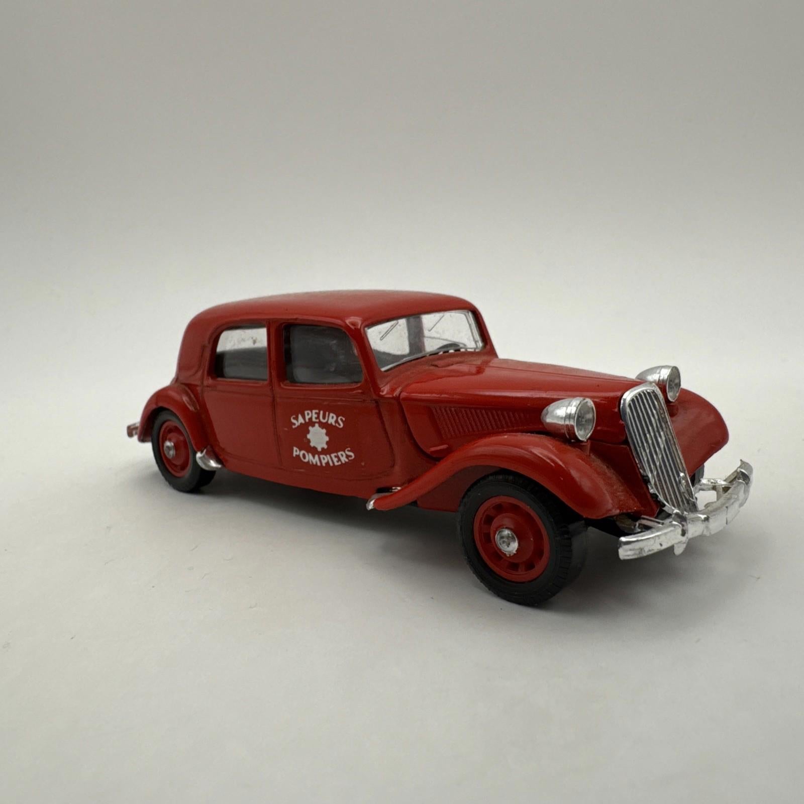 Solido Citroën 15 Six Die Cast Model Excellent Condition (1939) 1:43