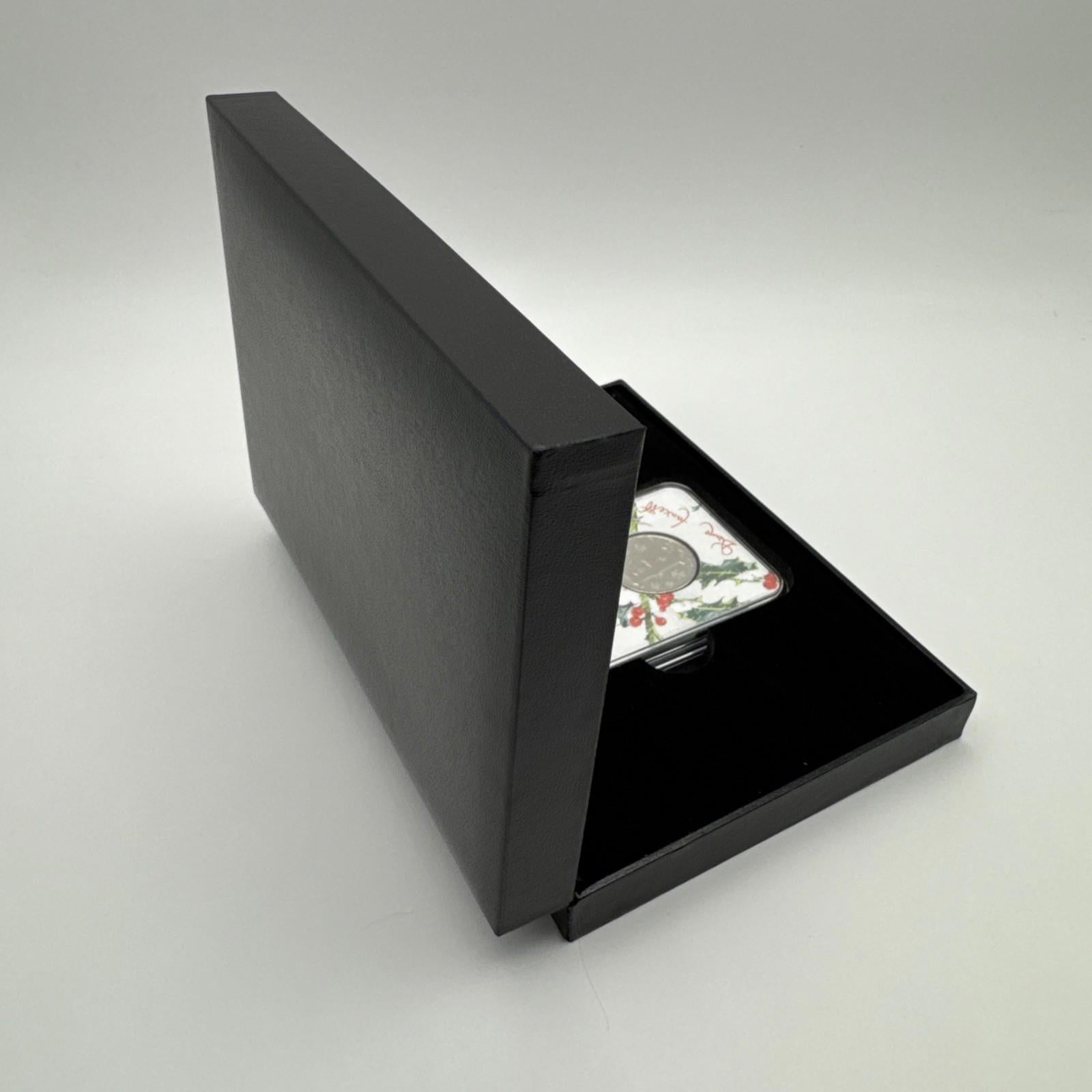 the capsule edition featuring the robin 10p coin  Limited Edition Collectors