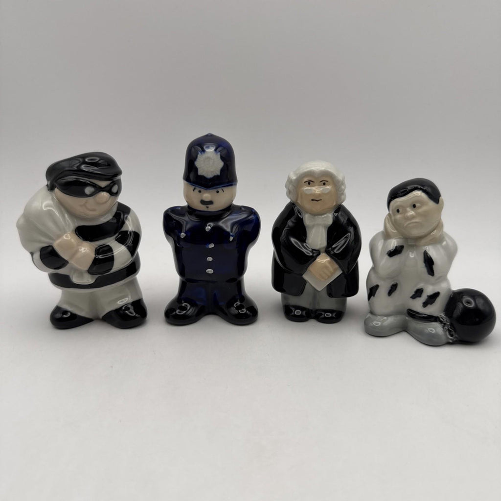 Wade Long Arm Of The Law Figurines X 4 Set Unboxed Mint Rare