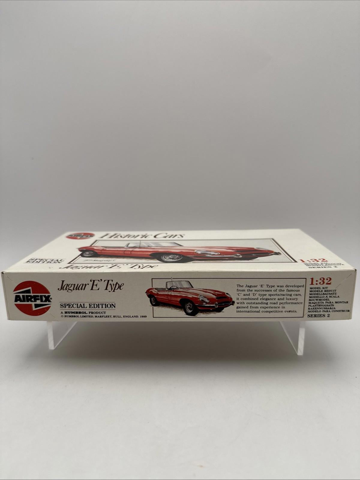 Airfix02415 1:32 Scale Jaguar E Type Special Edition Model Kit