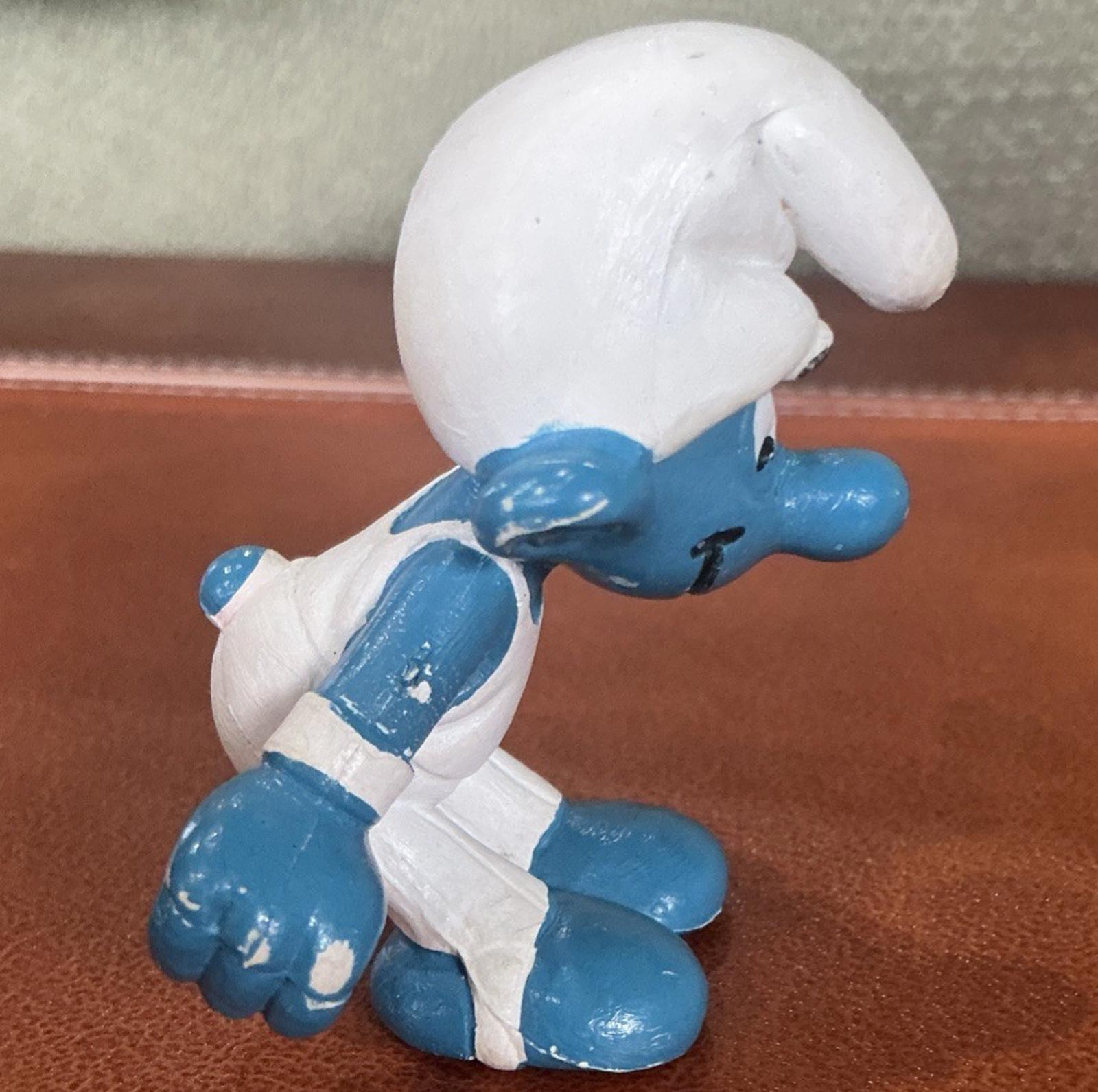 Vintage 1980 Bars Gymnast Smurf 40509 Collectible SM091