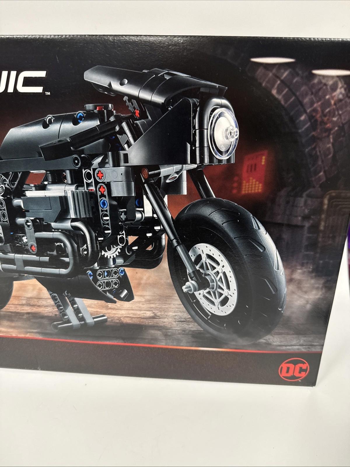 LEGO TECHNIC: The Batman Batcycle (42155) New Sealed