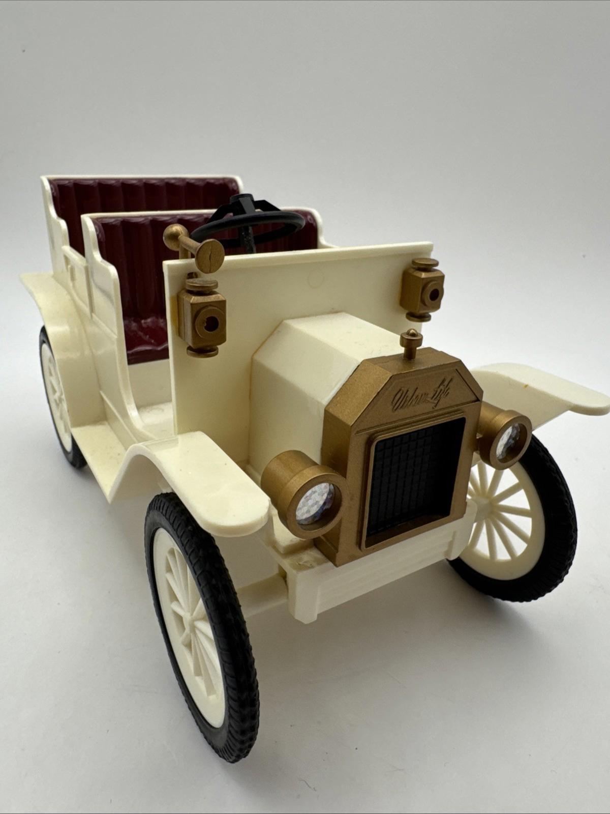 Sylvanian Families’s Wedding Car (calico family) vintage / rare find No Box