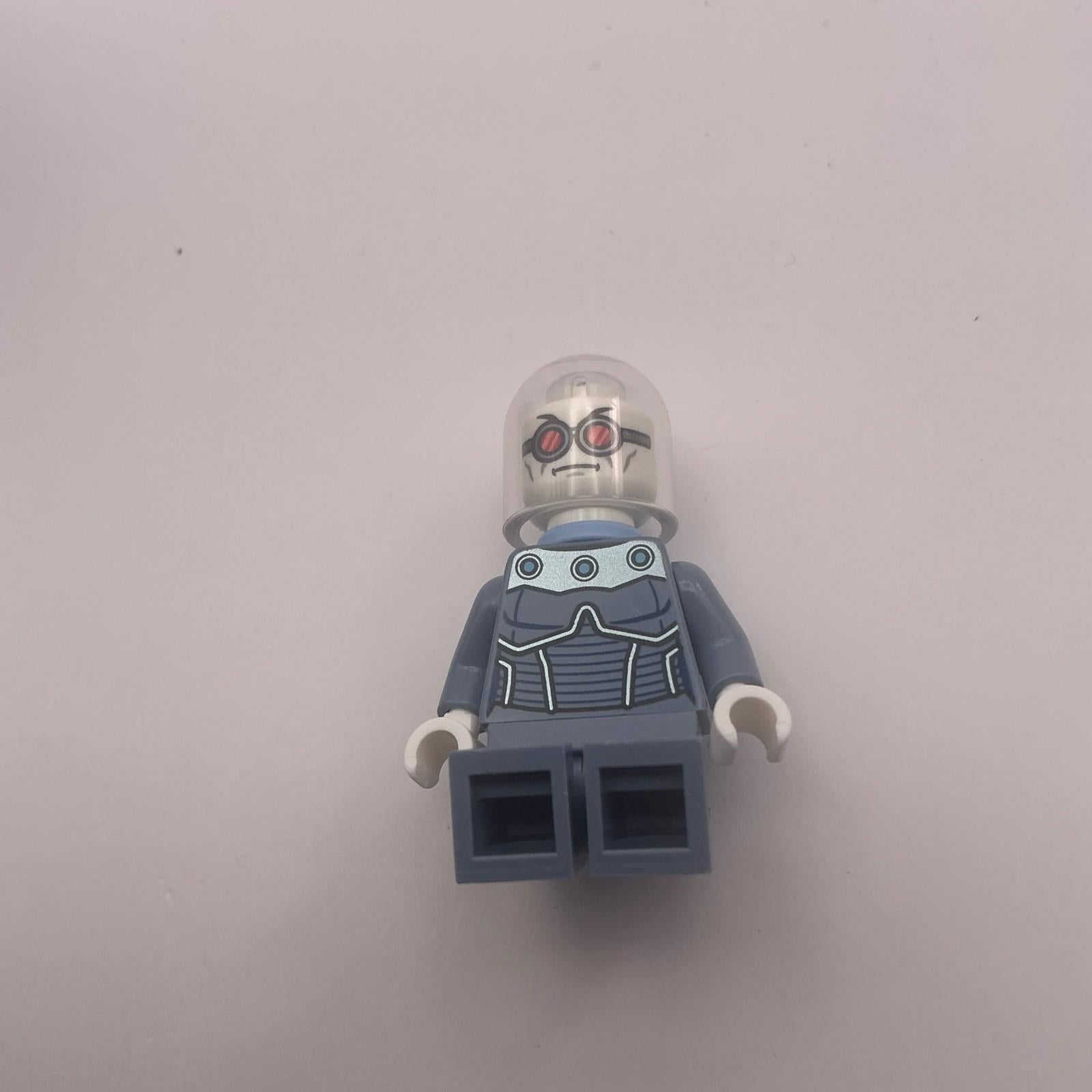 Lego Mini Figure SH 1082 - Mr Freeze - New & Genuine From Set 76300