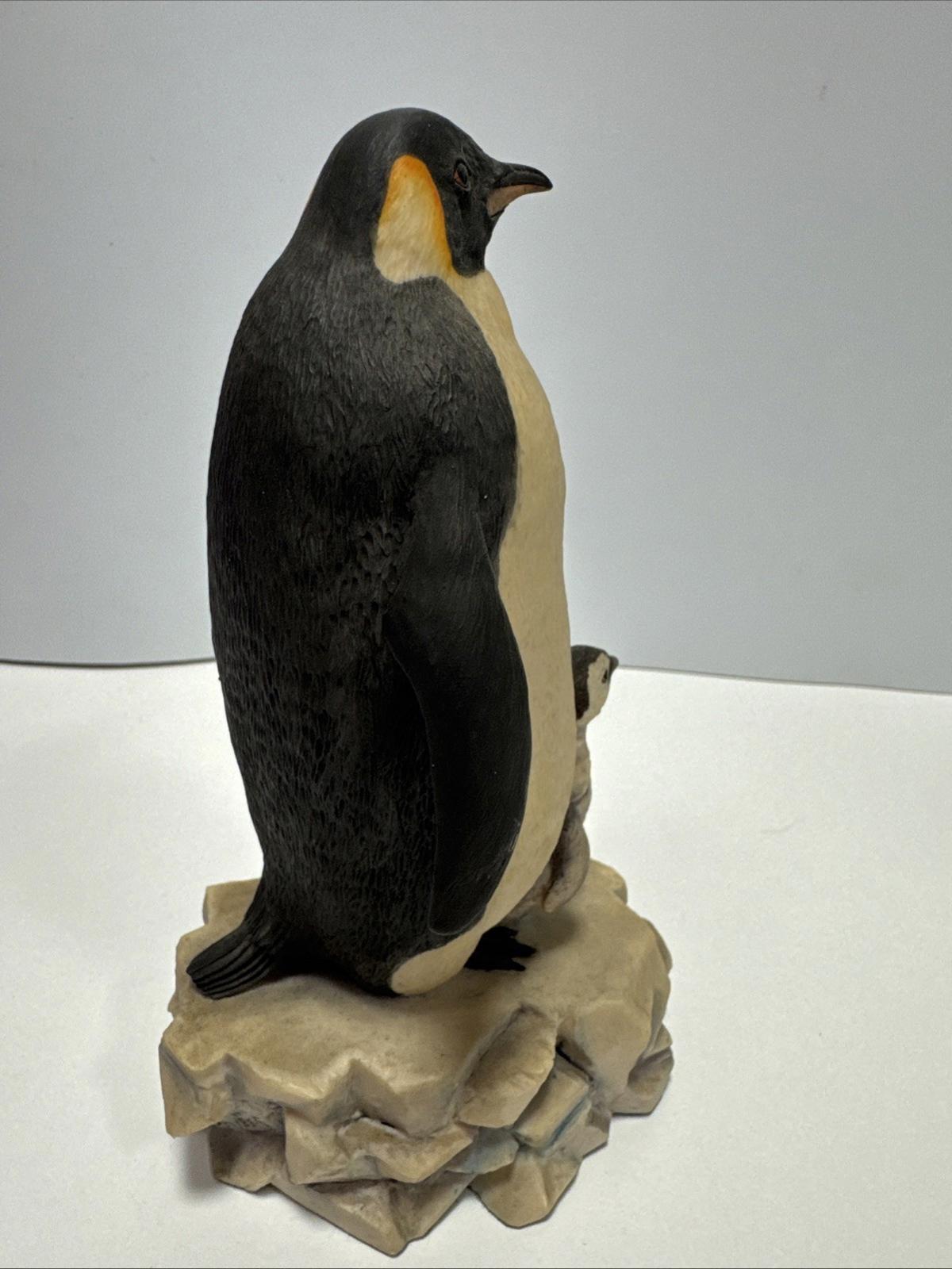 Border Fine Arts Emperor Penguin With Chick