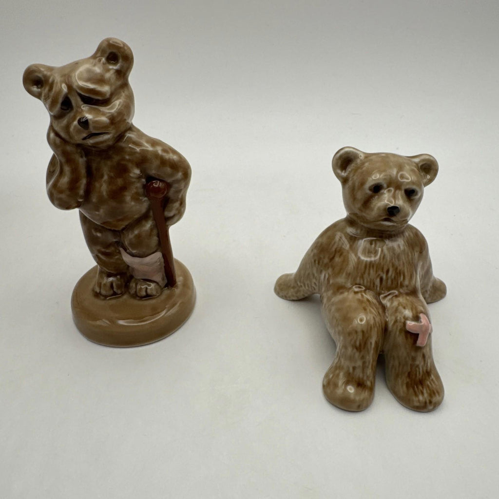 Wade Special Collectors Club Oops The Bear X 2 Plaster And Crutch Bears Mint