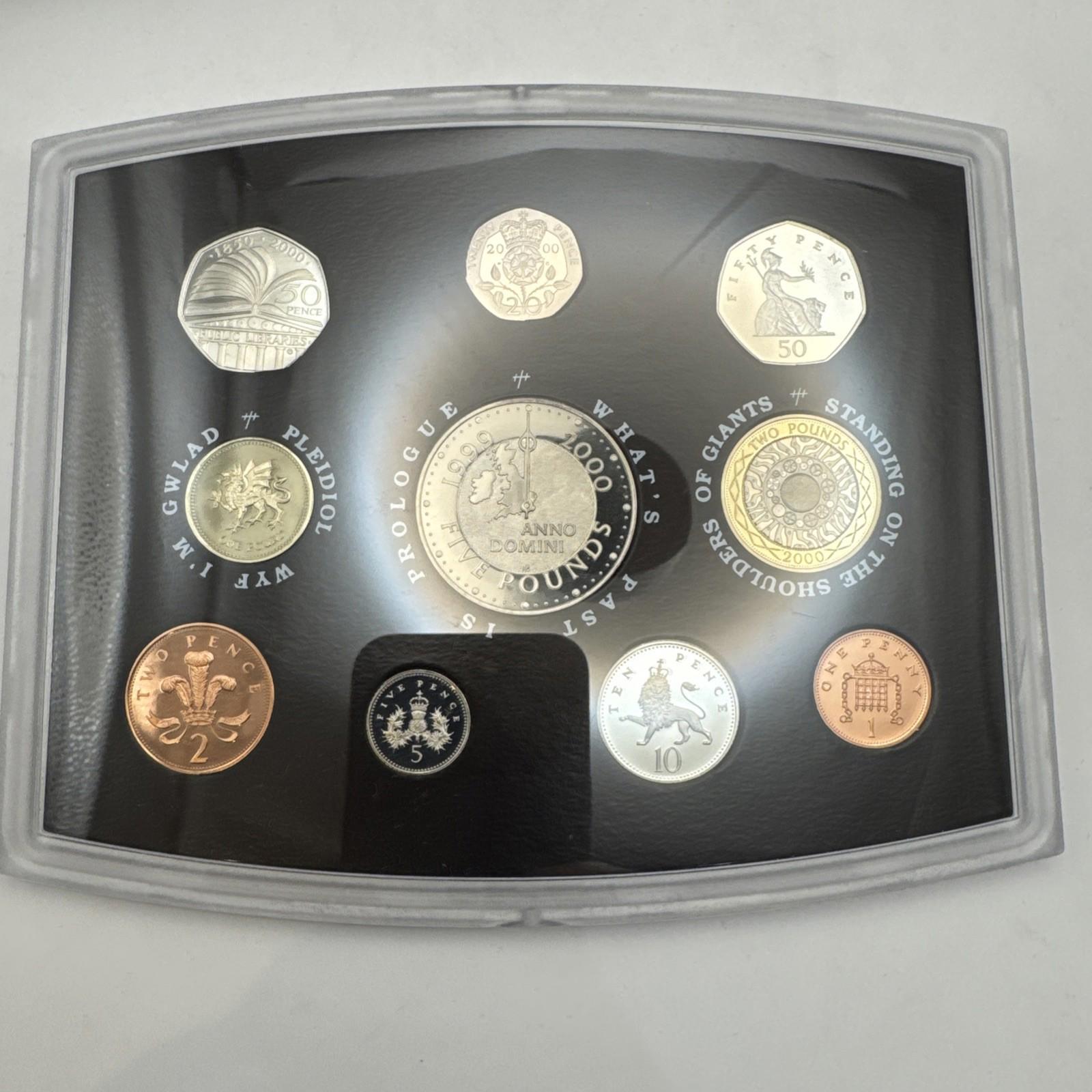 2000 Royal Mint United Kingdom Proof Coin Set Excellent Condition