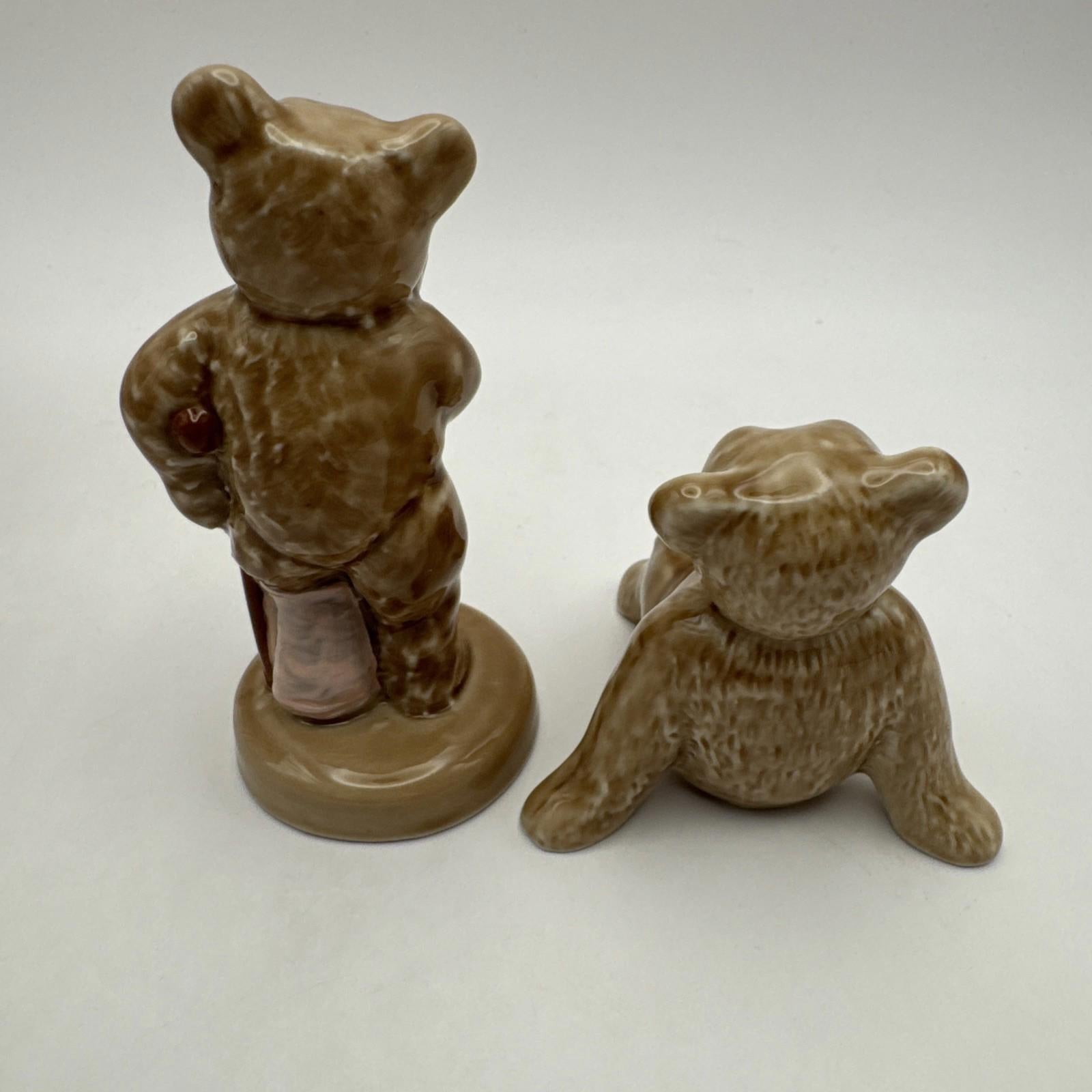 Wade Special Collectors Club Oops The Bear X 2 Plaster And Crutch Bears Mint
