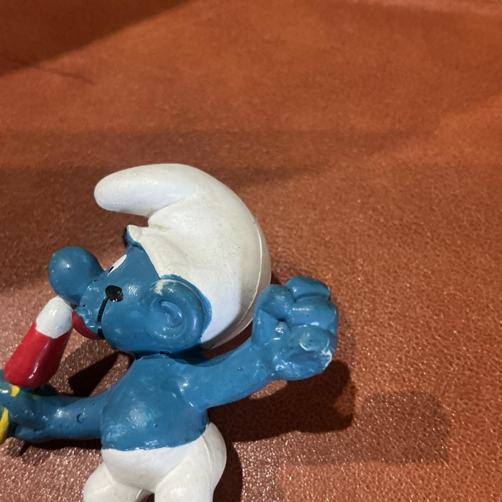 Vintage Ice Lolly Smurf 20053 Collectible Rare SM083