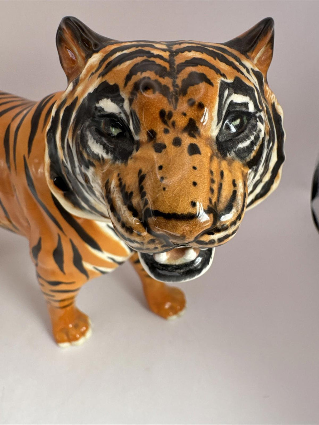 BESWICK BENGAL TIGER  NO: 2096 12 3/4" HAND CAST / PAINTED GRAHAM TONGUE 1955-72