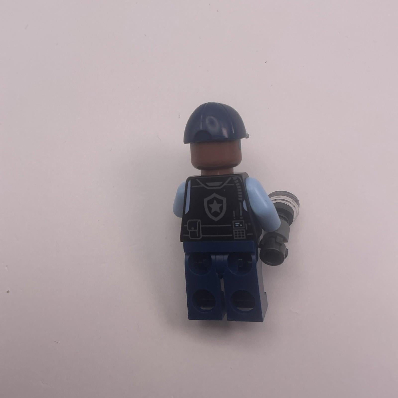 Lego Mini Figure SH 1087 - Female Security Guard - New & Genuine From Set 76300
