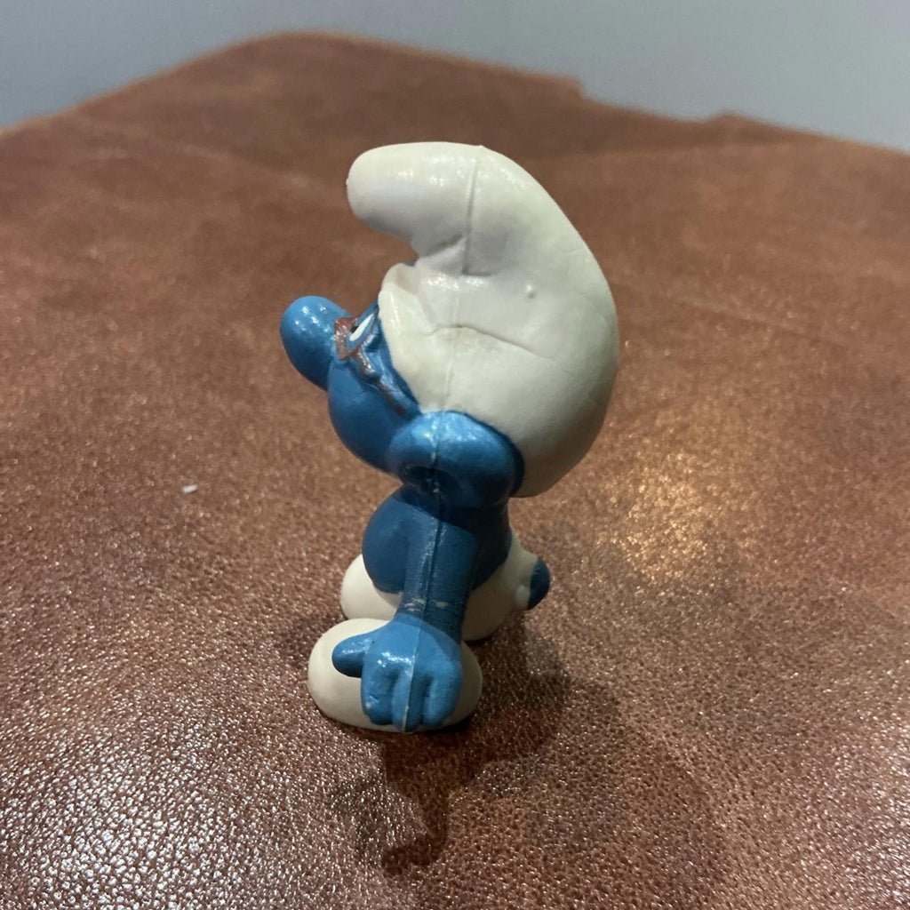 Vintage Peyo Brainy Smurf 20006 Red Glasses Rare Collectable SM051
