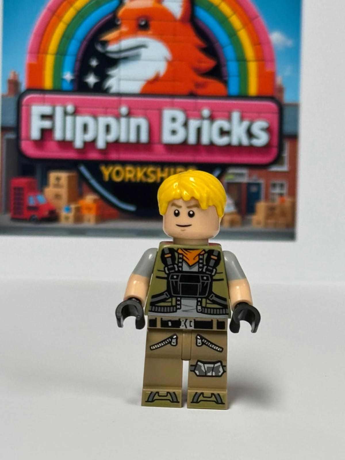Lego Fortnite Minifigure Battalion Brawler fort001