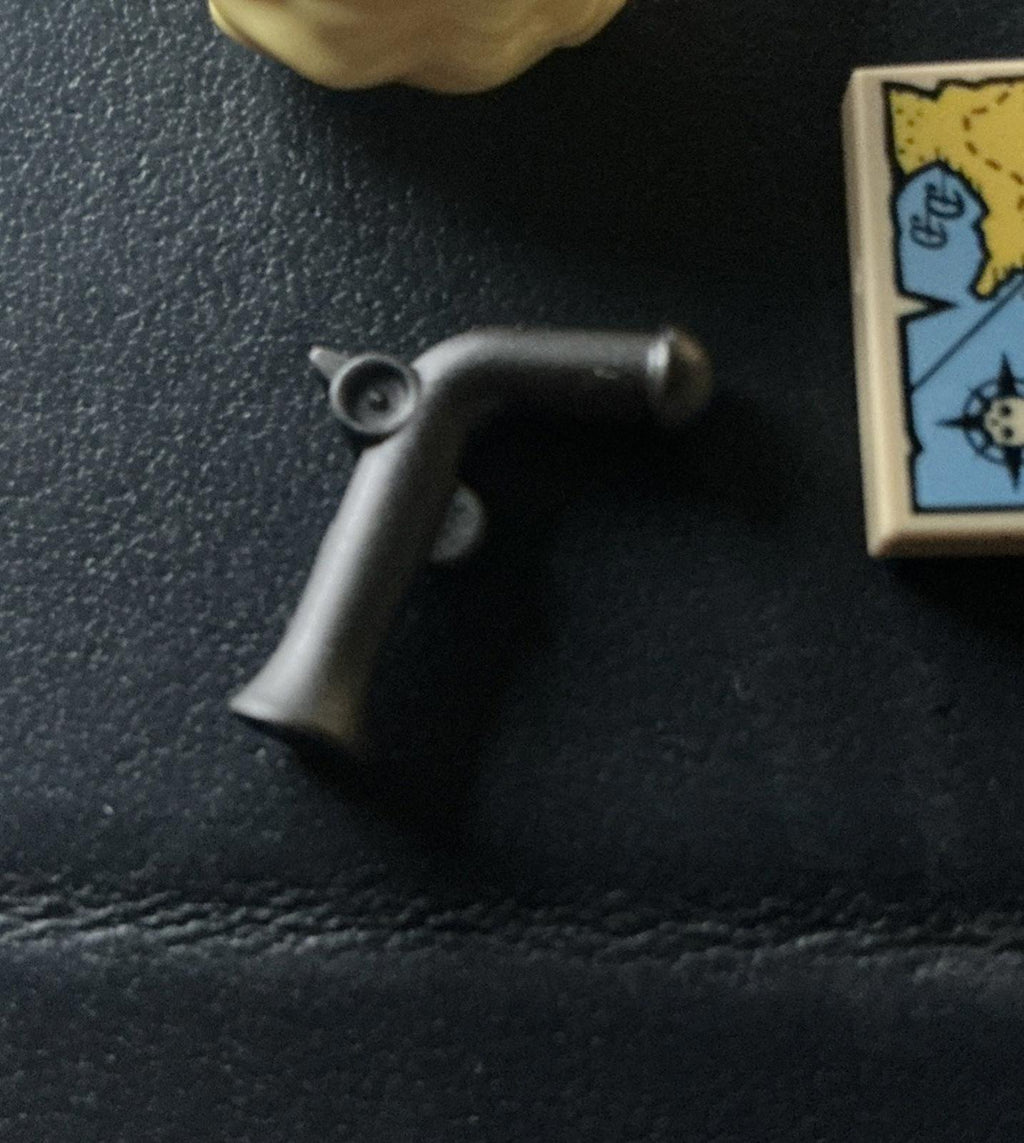 Lego Mini figure - Pirate Camilla Idea 228 - New - Genuine - From Set 21358