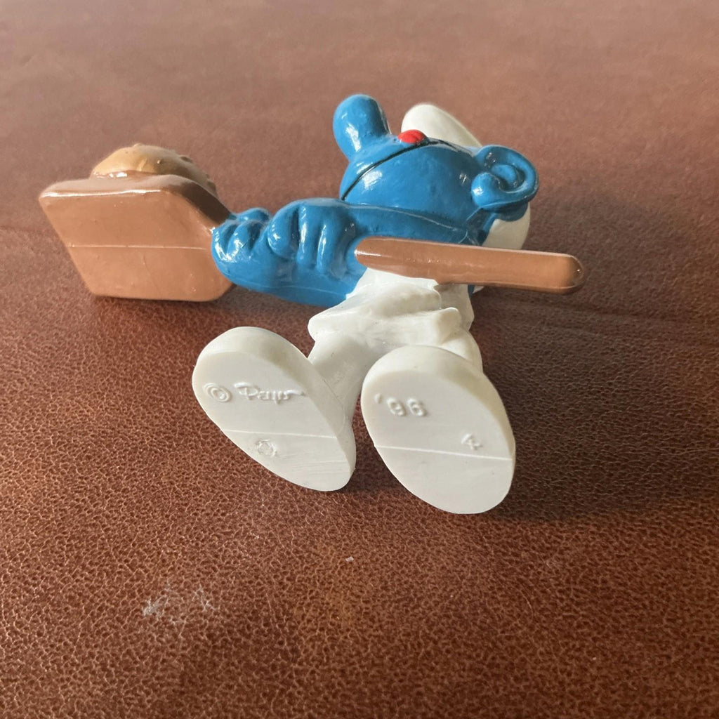 1996 McDonalds Baker Smurf VGC Collectable SM022