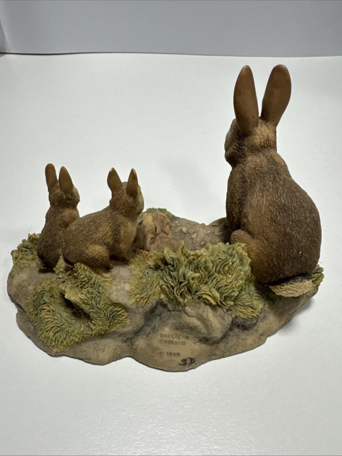 Border Fine Arts RW6 Rabbits Chiltern Collection