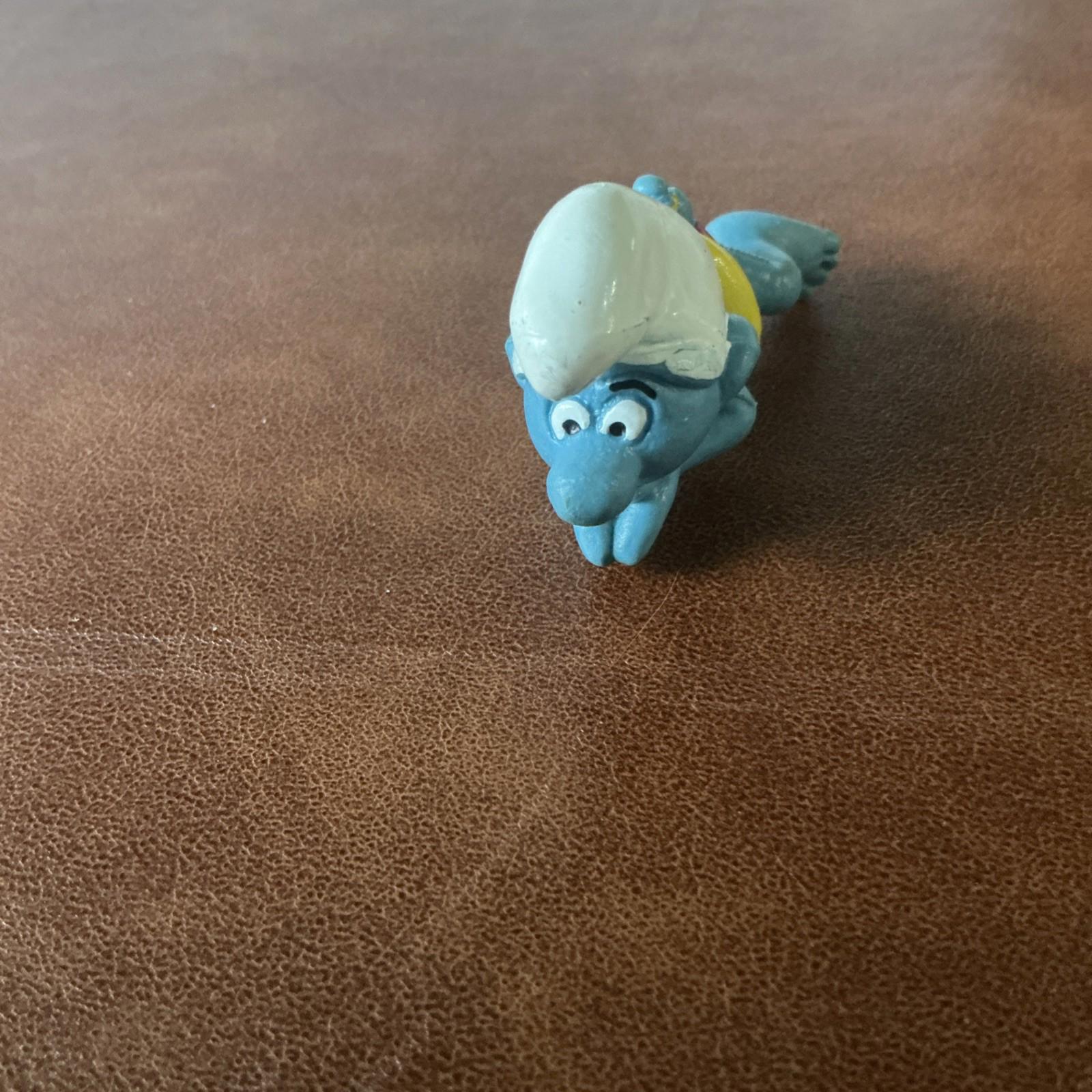 Vintage Swimming Smurf 20025 Collectable Rare SM030