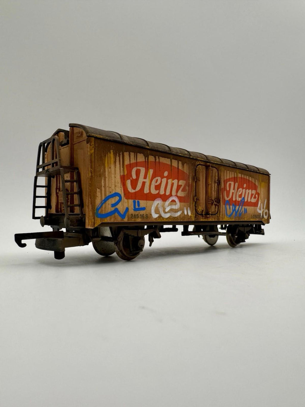 Heavy Weathered Heinz Wagon OO Gauge Train Recreation