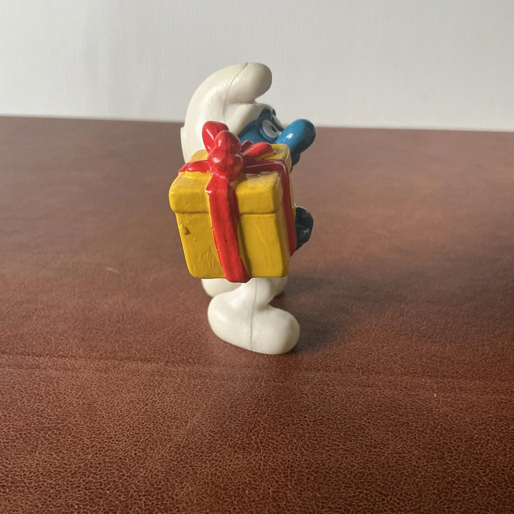 Vintage 1996 McDonald’s Present Smurf Excellent Condition Collectable SM010