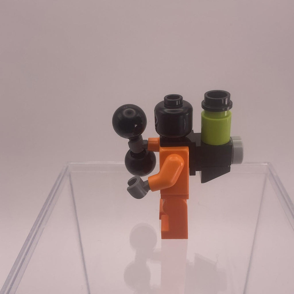 Lego Mini Figure SH 1084 - Band - New - Genuine From Set 76300