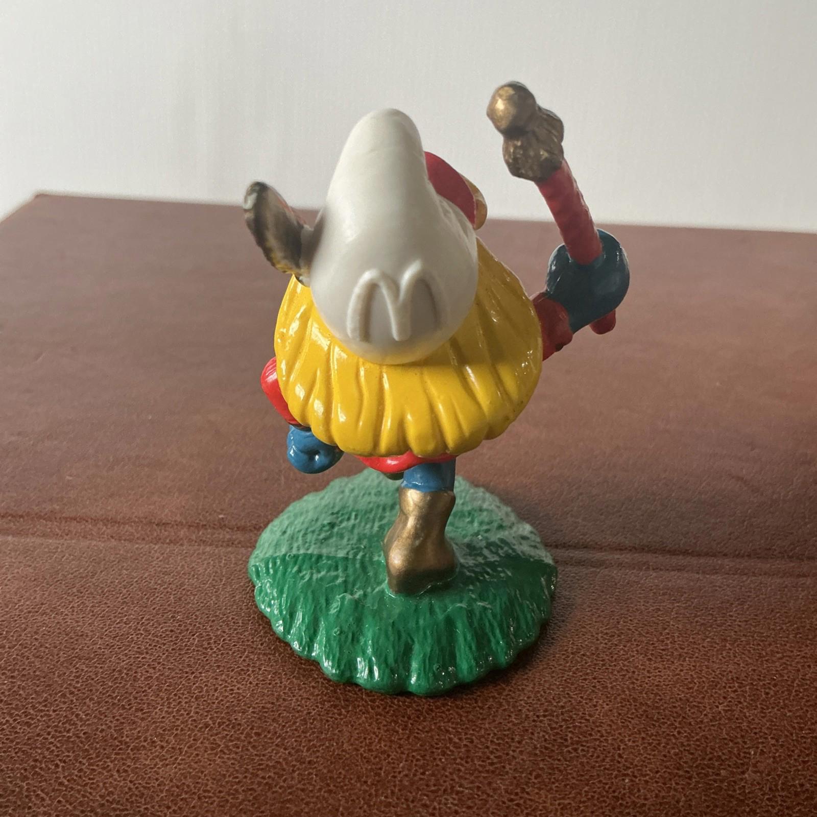 Vintage 1996 McDonalds Majorette Smurfette Excellent Condition SM014 Collecter