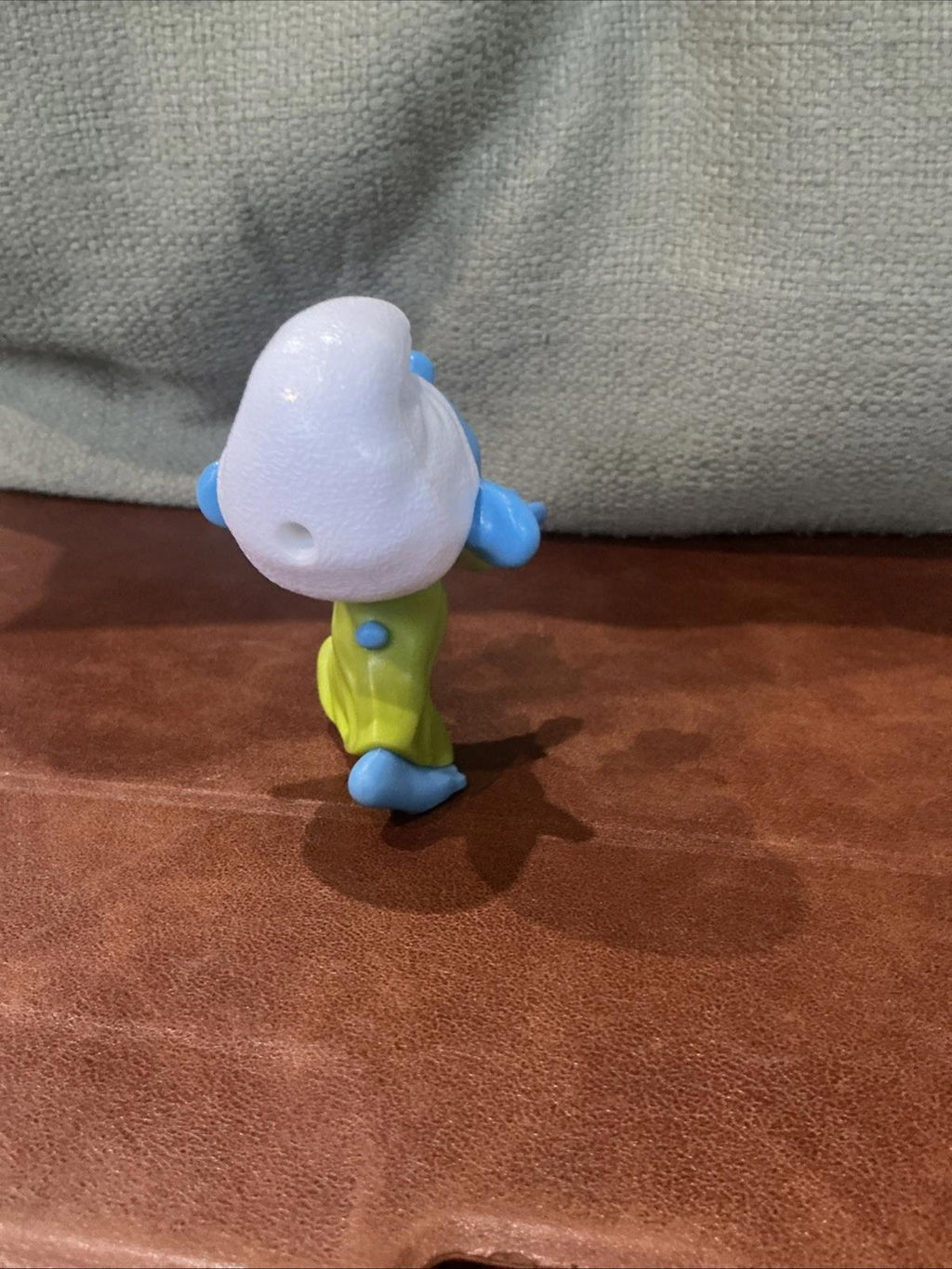 2013 McDonalds Happy Meal Lazy Smurf Collectable SM0100
